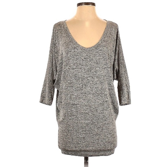 Natural Life Gray Pullover Sweater l SIZE S - Picture 1 of 4